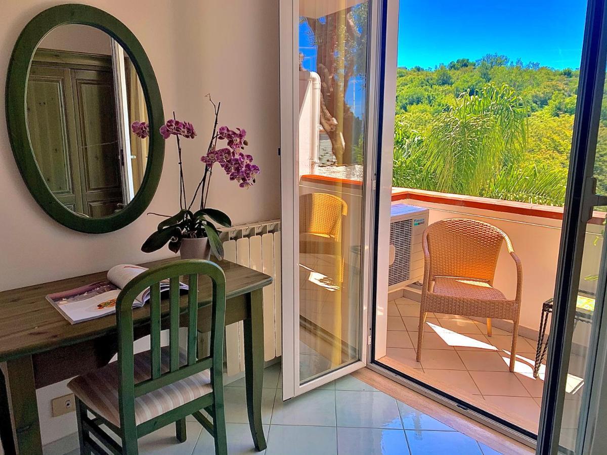 Resort Villa Flavio Casamicciola Terme Bagian luar foto