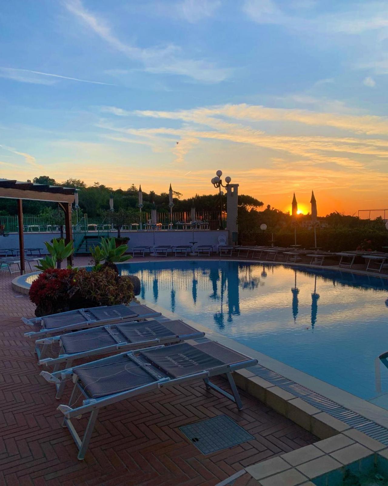 Resort Villa Flavio Casamicciola Terme Bagian luar foto