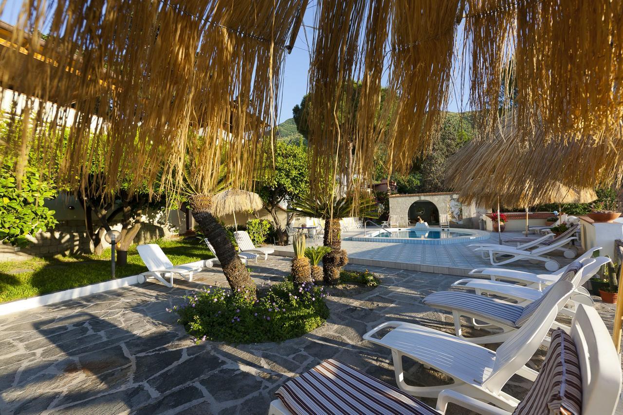 Resort Villa Flavio Casamicciola Terme Bagian luar foto