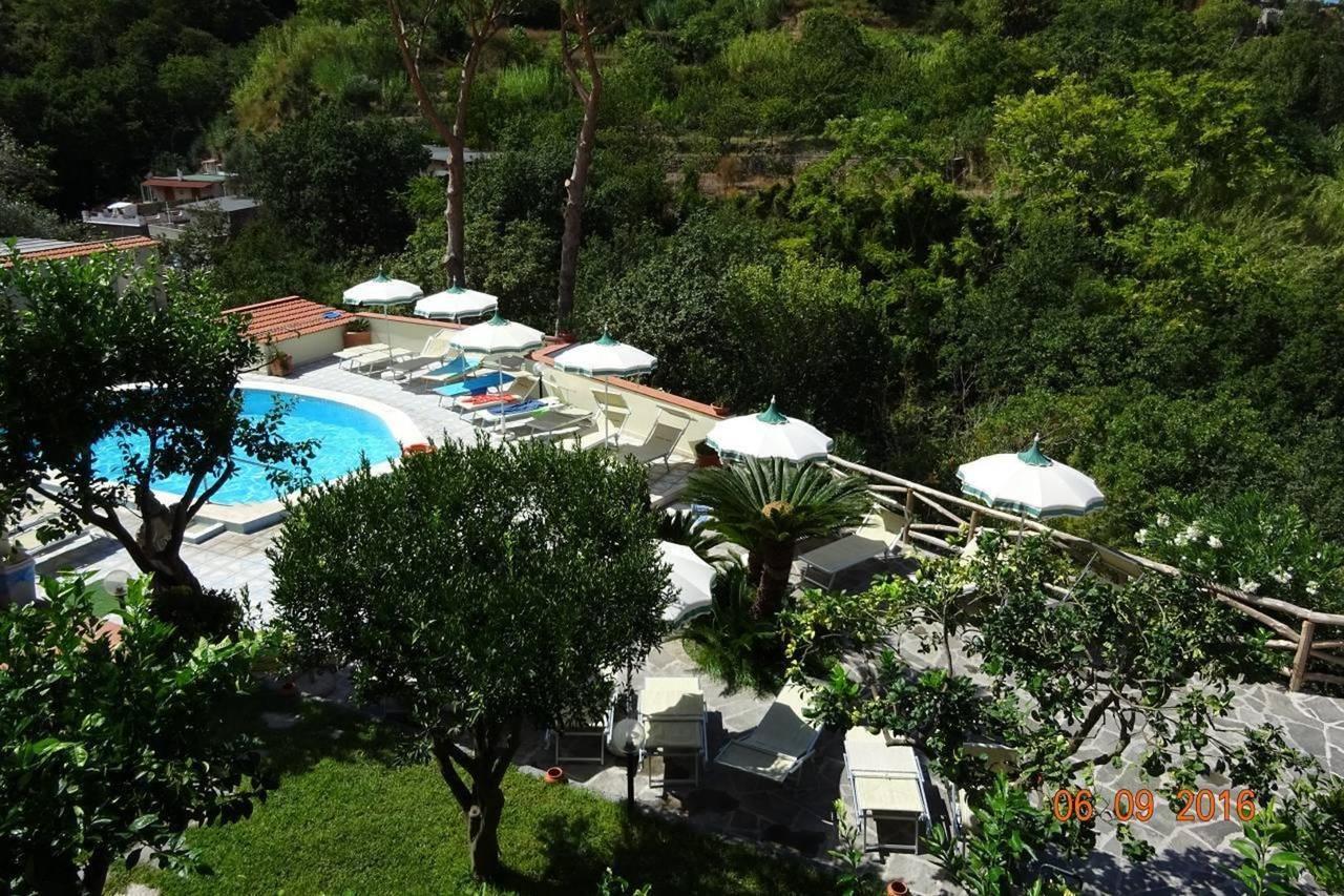 Resort Villa Flavio Casamicciola Terme Bagian luar foto